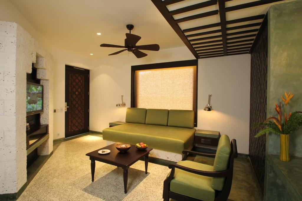 Plumeria Lake Resort & Spa Vayalar Екстер'єр фото